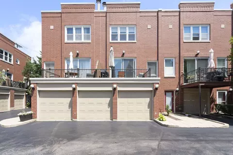 1781 W Altgeld St #O, Chicago, IL 60614