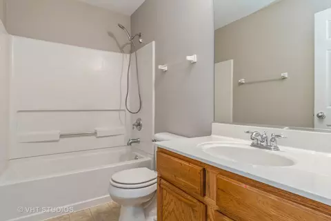 24203 Leski Ln, Plainfield, IL 60585 photo 11