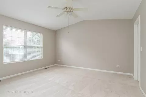24203 Leski Ln, Plainfield, IL 60585 photo 8