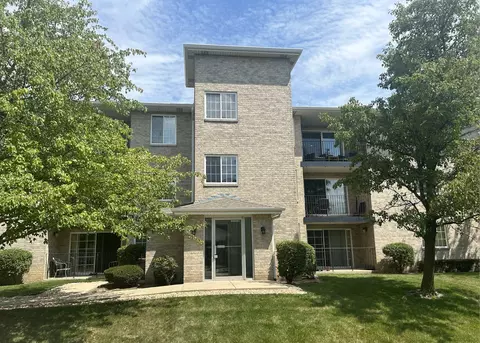 12910 W 159th St #3B, Homer Glen, IL 60491