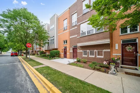 5419 W Galewood Ave, Chicago, IL 60639