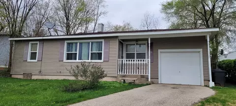 1108 Sycamore St, Lake In The Hills, IL 60156
