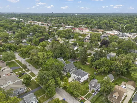 900 E Indiana St, Wheaton, IL 60187 photo 47