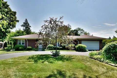 611 Hawthorne Ave, Bensenville, IL 60106
