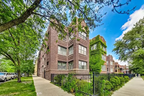 2600 W Leland Ave #3, Chicago, IL 60625