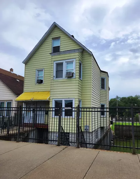 8937 S Houston Ave, Chicago, IL 60617