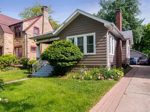 730 W Grove Ave, Waukegan, IL 60085
