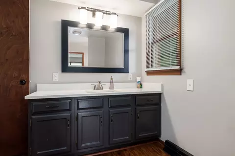 Bath - 232 N Sumner St, Byron, IL 61010 photo 2 of 5