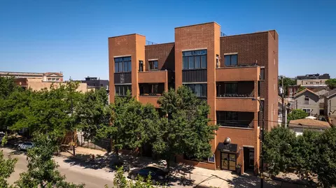 2128 W Van Buren St #2, Chicago, IL 60612