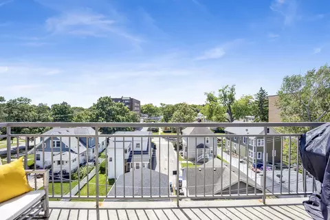 1477 E Thacker St #504, Des Plaines, IL 60016 photo 21