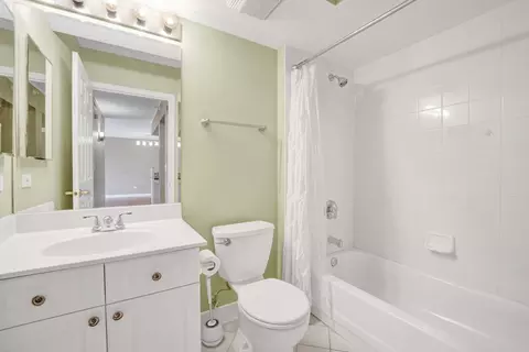 1477 E Thacker St #504, Des Plaines, IL 60016 photo 19