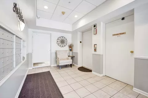 1477 E Thacker St #504, Des Plaines, IL 60016 photo 24