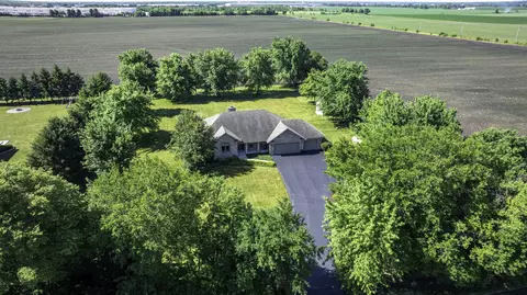View/Area - 365 Nelson Rd, Morris, IL 60450 photo 1 of 6