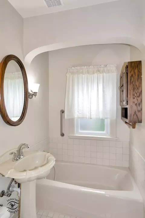 Bath - 3240 181st St, Lansing, IL 60438 photo 2 of 2