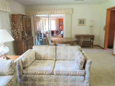 Living - 1205 Eustace Dr, Dixon, IL 61021 photo 4 of 5