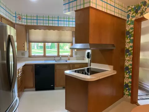 Kitchen - 1205 Eustace Dr, Dixon, IL 61021 photo 2 of 5