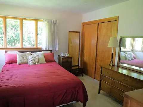 Bedroom - 1205 Eustace Dr, Dixon, IL 61021 photo 2 of 5
