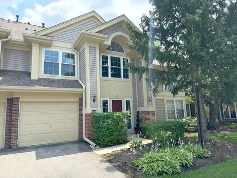 1214 Old Mill Ln #1214, Elk Grove Village, IL 60007