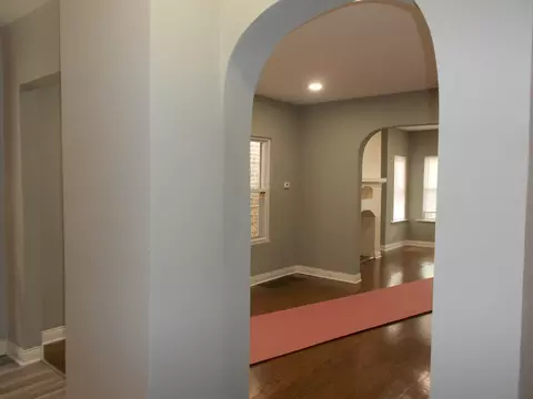 Entry Way - Undisclosed, Chicago, IL 60636 photo 2 of 4