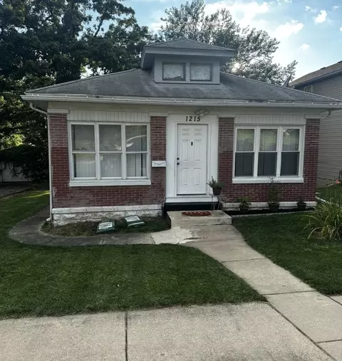 1215 Luther Ave, Joliet, IL 60432