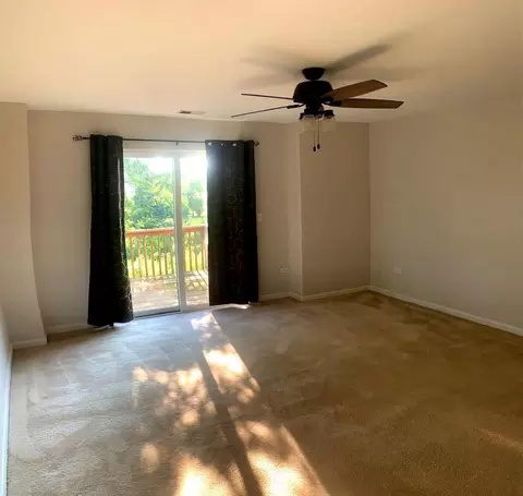 726 Legend Ln #4, Mchenry, IL 60050 photo 17