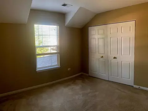 726 Legend Ln #4, Mchenry, IL 60050 photo 19