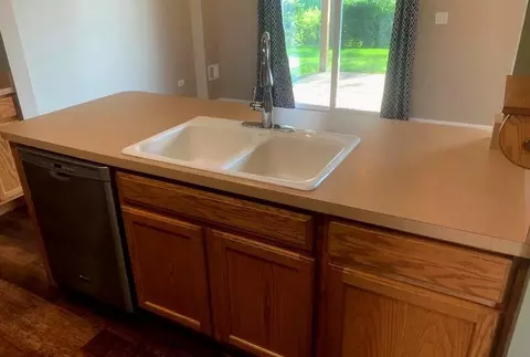 726 Legend Ln #4, Mchenry, IL 60050 photo 10