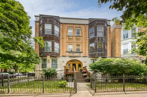 4655 N Hermitage Ave #3, Chicago, IL 60640