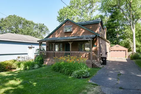 206 Circle Rd, Fox River Grove, IL 60021 photo 3