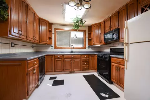 206 Circle Rd, Fox River Grove, IL 60021 photo 10