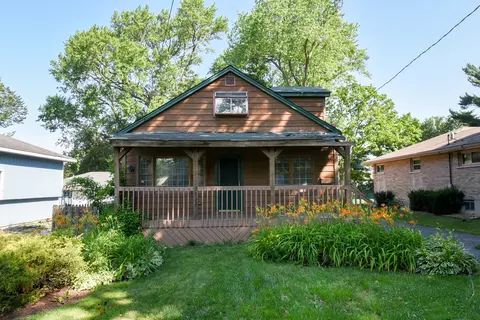 206 Circle Rd, Fox River Grove, IL 60021 photo 2