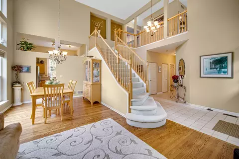 Entry Way - 2 Butler Ct, Algonquin, IL 60102 photo 1 of 3