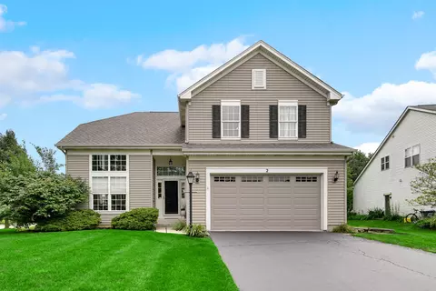 2 Butler Ct, Algonquin, IL 60102