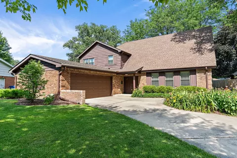 1605 Mayflower Dr, Dekalb, IL 60115