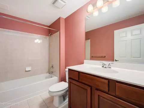 656 Pearson St #502C, Des Plaines, IL 60016 photo 8