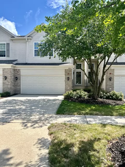 1511 Yellowstone Dr, Streamwood, IL 60107