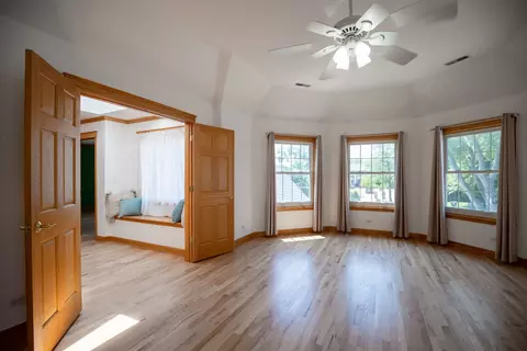 Bedroom - 2820 Central Rd, Glenview, IL 60025 photo 1 of 5