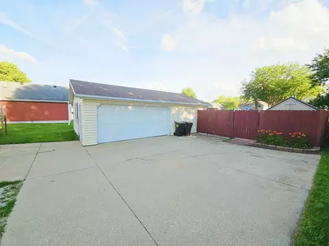 515 W Wall St, Morrison, IL 61270 photo 33