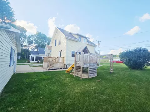 515 W Wall St, Morrison, IL 61270 photo 24