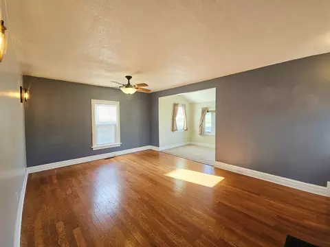 515 W Wall St, Morrison, IL 61270 photo 9