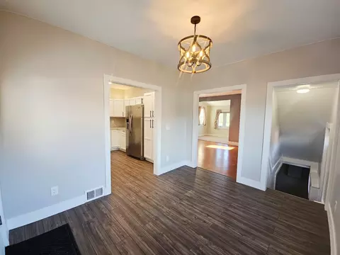515 W Wall St, Morrison, IL 61270 photo 4