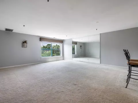 Living - 3265 Kirchoff Rd #228, Rolling Meadows, IL 60008 photo 1 of 5