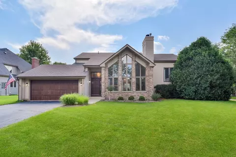 370 Westhaven Cir, Geneva, IL 60134