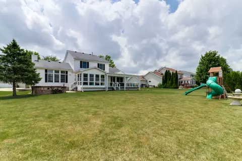 402 Whispering Pines Cc Ln, Normal, IL 61761 photo 51