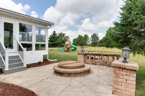 402 Whispering Pines Cc Ln, Normal, IL 61761 photo 44