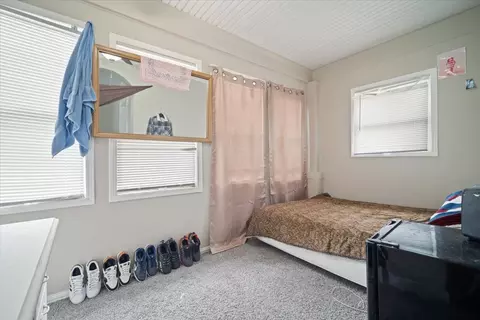 Bedroom - 710 E Olive St, Bloomington, IL 61701 photo 1 of 2