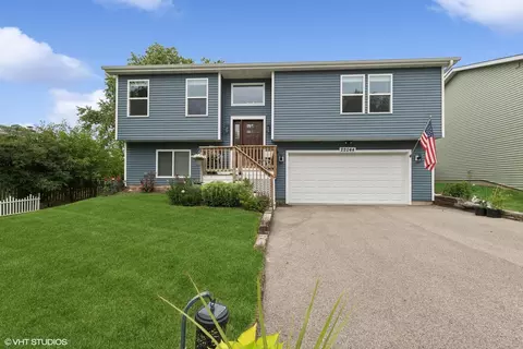 22044 W North Dr, Antioch, IL 60002