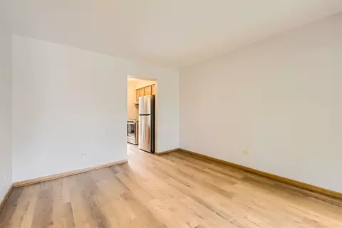 Living - 4548 Opal Dr, Hoffman Estates, IL 60192 photo 4 of 8