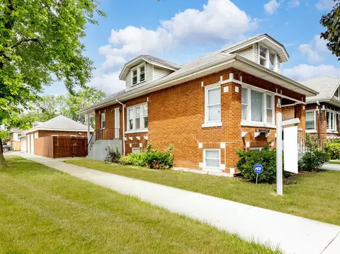 3448 Elmwood Ave, Berwyn, IL 60402