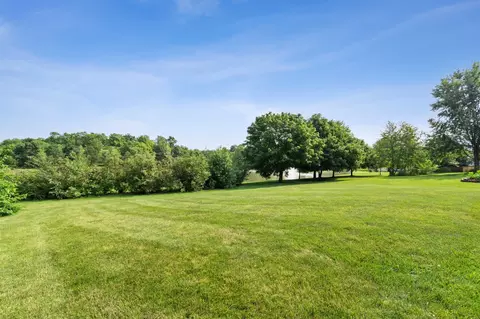 Exterior - 2364 Shiloh Dr, Aurora, IL 60503 photo 7 of 7